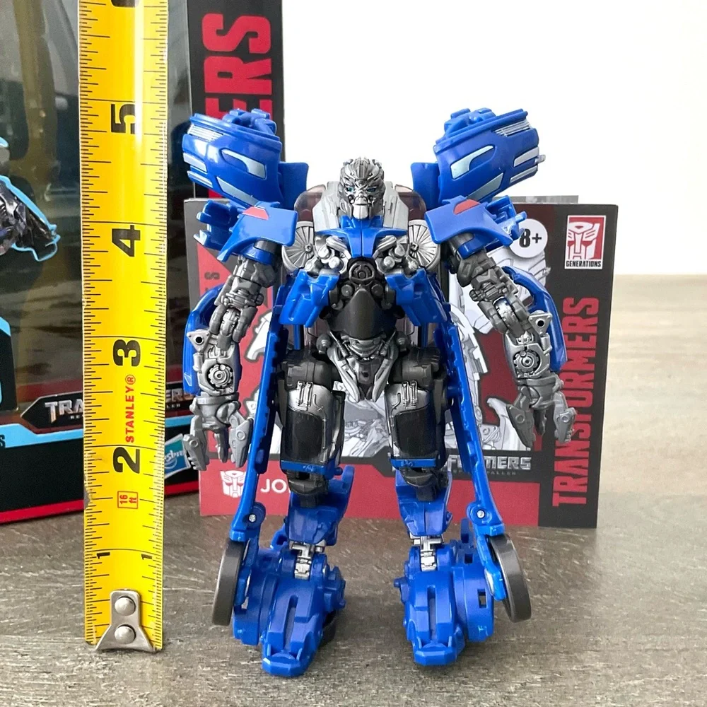Transformers Studio Series ROTF Jolt - Picture 3 of 5